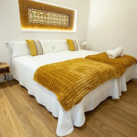 Apartment Velalma-ceron Edificio Exclusivo De Turisticos En Centro Historico-jaen Jaen
